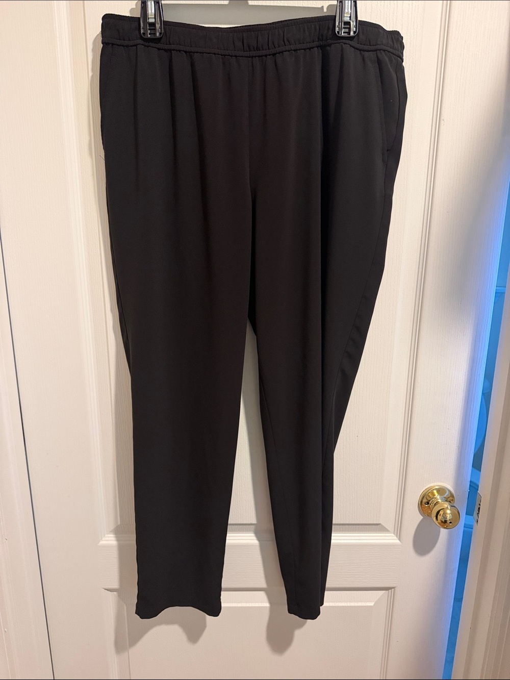 Ann Taylor Black Elastic-Waist Pull-On Pants
